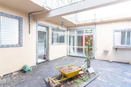 Casa para alugar com 250m², 2 quartos e 1 vaga Casa para alugar com 250m², 2 quartos e 1 vagaÁrea de Serviço