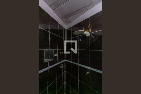 Casa para alugar com 250m², 2 quartos e 1 vaga Casa para alugar com 250m², 2 quartos e 1 vagaBanheiro