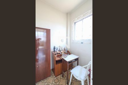 Casa à venda com 540m², 3 quartos e 4 vagas Casa à venda com 540m², 3 quartos e 4 vagasQuarto de Serviço