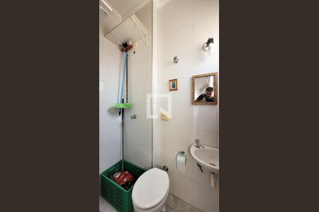 Apartamento à venda com 150m², 3 quartos e 3 vagas Apartamento à venda com 150m², 3 quartos e 3 vagasLavanderia