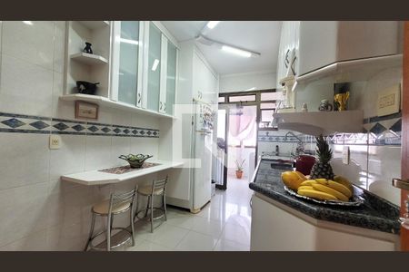 Apartamento à venda com 150m², 3 quartos e 3 vagas Apartamento à venda com 150m², 3 quartos e 3 vagasCozinha