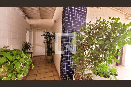 Apartamento à venda com 150m², 3 quartos e 3 vagas Apartamento à venda com 150m², 3 quartos e 3 vagasÁrea comum