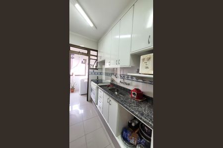Apartamento à venda com 150m², 3 quartos e 3 vagas Apartamento à venda com 150m², 3 quartos e 3 vagasCozinha