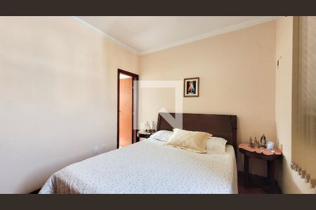 Apartamento à venda com 150m², 3 quartos e 3 vagas Apartamento à venda com 150m², 3 quartos e 3 vagasSuíte