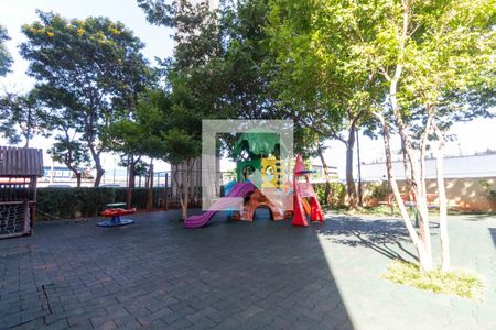 Apartamento para alugar com 63m², 2 quartos e 1 vagaÁrea comum - Playground