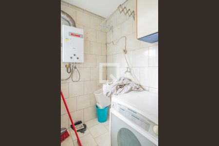 Casa de condomínio à venda com 159m², 3 quartos e 2 vagasCozinha e Área de Serviço