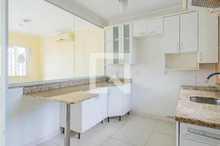 Casa de condomínio à venda com 159m², 3 quartos e 2 vagasCozinha e Área de Serviço