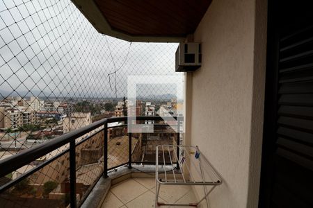 Apartamento para alugar com 98m², 3 quartos e 2 vagasVaranda
