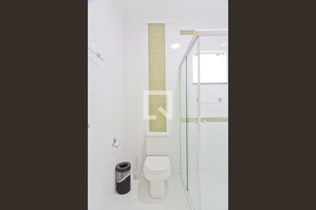 Casa à venda com 165m², 3 quartos e 4 vagasBanheiro da Suíte 1