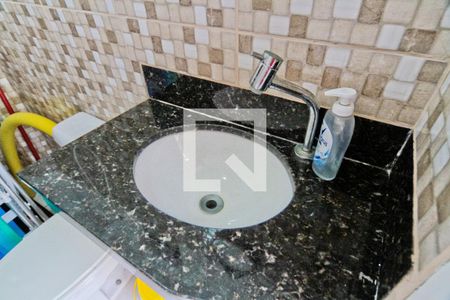 Casa à venda com 165m², 3 quartos e 4 vagasÁrea externa - banheiro