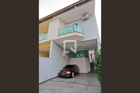 Casa à venda com 165m², 3 quartos e 4 vagasGaragem