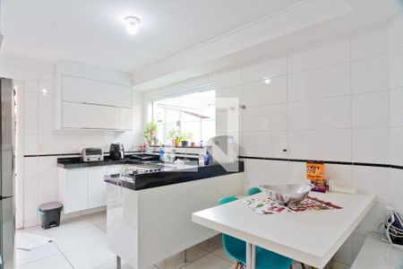 Casa à venda com 165m², 3 quartos e 4 vagasCozinha