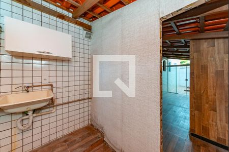 Apartamento à venda com 120m², 3 quartos e 2 vagas Apartamento à venda com 120m², 3 quartos e 2 vagasÁrea de Serviço