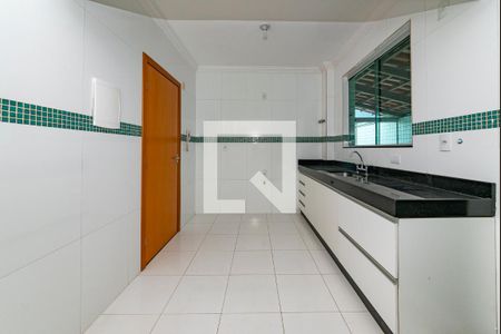 Apartamento à venda com 120m², 3 quartos e 2 vagas Apartamento à venda com 120m², 3 quartos e 2 vagasCozinha