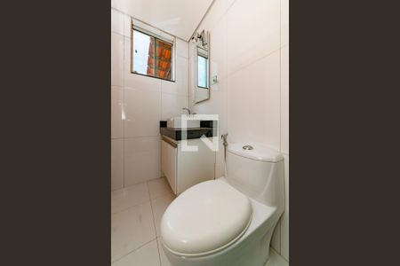 Apartamento à venda com 120m², 3 quartos e 2 vagas Apartamento à venda com 120m², 3 quartos e 2 vagasBanheiro da Suíte