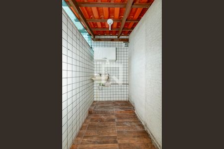 Apartamento à venda com 120m², 3 quartos e 2 vagas Apartamento à venda com 120m², 3 quartos e 2 vagasÁrea de Serviço