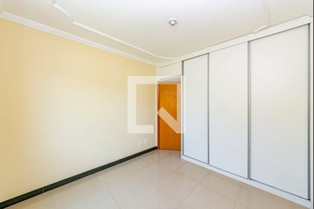 Apartamento à venda com 120m², 3 quartos e 2 vagas Apartamento à venda com 120m², 3 quartos e 2 vagasQuarto 2