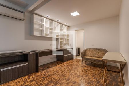 Sala de apartamento à venda com 3 quartos, 159m² em Moinhos de Vento, Porto Alegre