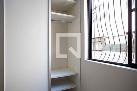 Apartamento para alugar com 92m², 3 quartos e 2 vagasQuarto - Armários