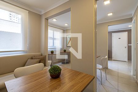 Apartamento para alugar com 42m², 2 quartos e sem vagaÁrea comum - Salão de festas