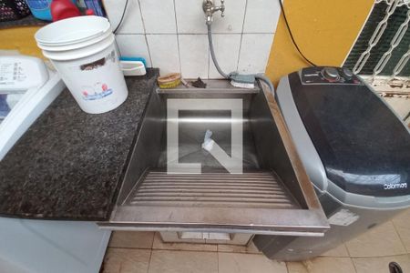 Casa à venda com 250m², 4 quartos e 2 vagas Casa à venda com 250m², 4 quartos e 2 vagasÁrea de Serviço