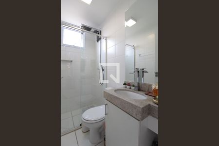 Apartamento à venda com 70m², 3 quartos e 2 vagasBanheiro Social