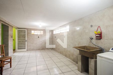 Casa à venda com 155m², 2 quartos e 1 vagaÁrea de Serviço 