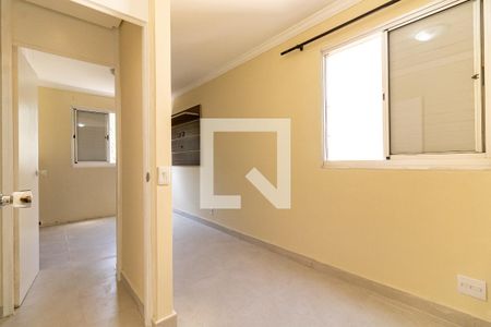 Quarto 1 de apartamento para alugar com 2 quartos, 50m² em Jardim Santa Emília, São Paulo