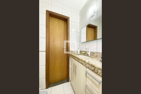 Casa à venda com 173m², 3 quartos e 1 vagaBanheiro da Suíte