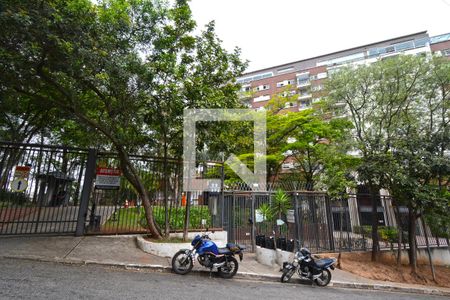 Apartamento para alugar com 65m², 1 quarto e 1 vagaFachada e portaria