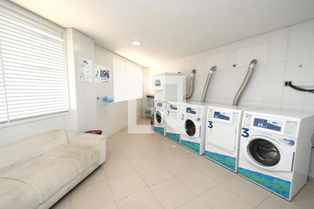 Apartamento para alugar com 65m², 1 quarto e 1 vagaÁrea comum - Lavanderia