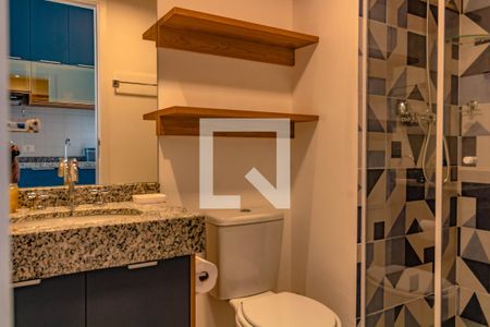 Banheiro de kitnet/studio para alugar com 1 quarto, 21m² em Vila Mariana, São Paulo