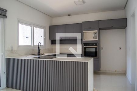 Casa de condomínio à venda com 240m², 4 quartos e 2 vagas Casa de condomínio à venda com 240m², 4 quartos e 2 vagasCozinha