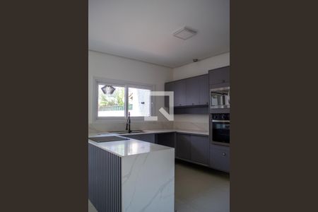 Casa de condomínio à venda com 240m², 4 quartos e 2 vagas Casa de condomínio à venda com 240m², 4 quartos e 2 vagasCozinha