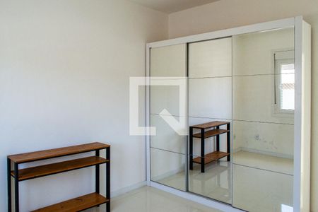 Casa de condomínio à venda com 240m², 4 quartos e 2 vagas Casa de condomínio à venda com 240m², 4 quartos e 2 vagasSuite 4