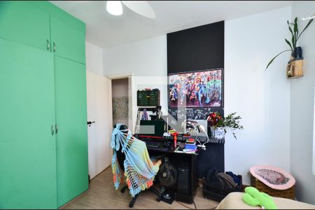 Apartamento à venda com 200m², 3 quartos e 2 vagasQuarto 2