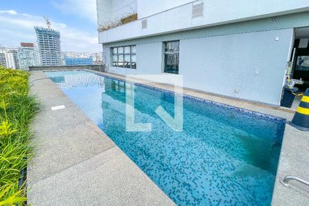 Studio para alugar com 25m², 1 quarto e sem vaga Studio para alugar com 25m², 1 quarto e sem vagaÁrea comum - Piscina
