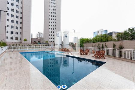 Apartamento à venda com 45m², 2 quartos e sem vagaÁrea Comum - Piscina