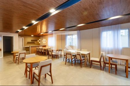 Apartamento à venda com 45m², 2 quartos e sem vagaÁrea Comum - Salão de Festas