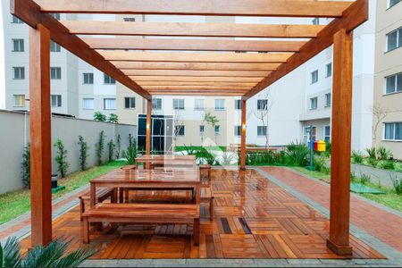 Apartamento à venda com 45m², 2 quartos e sem vagaÁrea comum - Churrasqueira