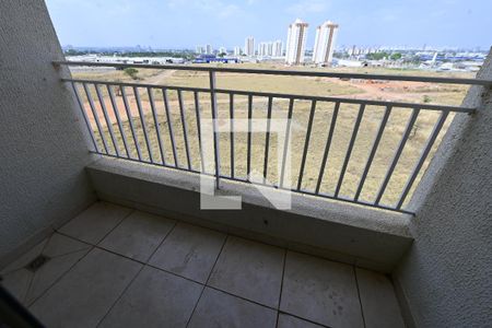 Varanda - Sala de apartamento para alugar com 2 quartos, 47m² em Parque Oeste Industrial, Goiânia