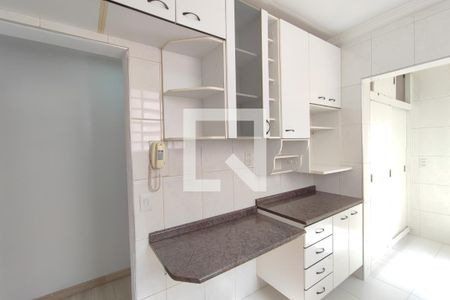 Apartamento à venda com 80m², 2 quartos e 1 vagaCozinha