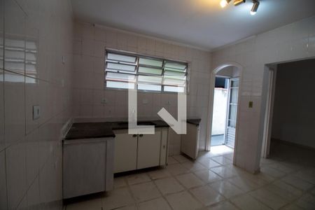Casa à venda com 169m², 3 quartos e 2 vagasCozinha