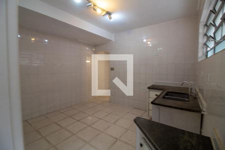 Casa à venda com 169m², 3 quartos e 2 vagasCozinha