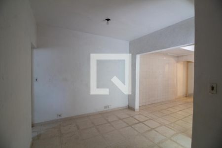 Casa à venda com 169m², 3 quartos e 2 vagasCopa