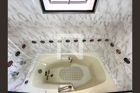 Apartamento à venda com 127m², 3 quartos e 2 vagasBanheiro da Suíte