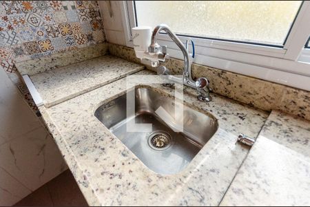 Apartamento para alugar com 65m², 2 quartos e sem vagaCozinha