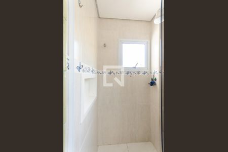 Apartamento para alugar com 65m², 2 quartos e sem vagaBanheiro