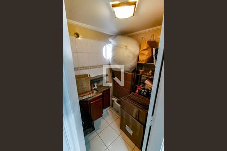 Casa à venda com 450m², 6 quartos e 8 vagas Casa à venda com 450m², 6 quartos e 8 vagasBanheiro de serviço 1