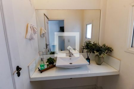 Casa à venda com 450m², 6 quartos e 8 vagas Casa à venda com 450m², 6 quartos e 8 vagasLavabo